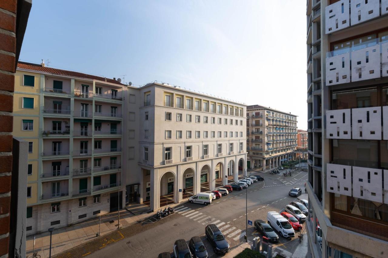 Grattacielo Suite เวโรนา ภายนอก รูปภาพ